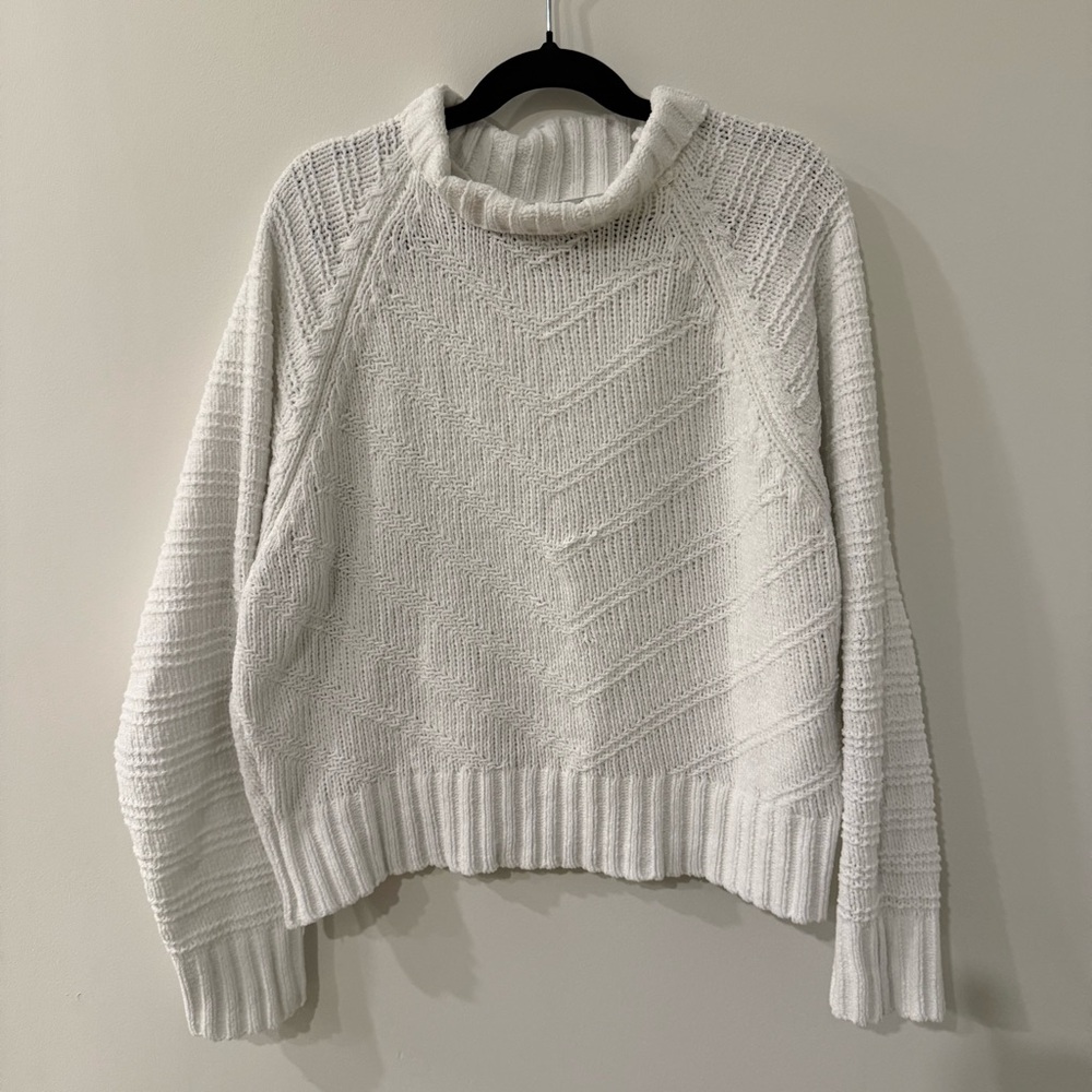 GENERATION Y Textured Cream Turtleneck Sweater